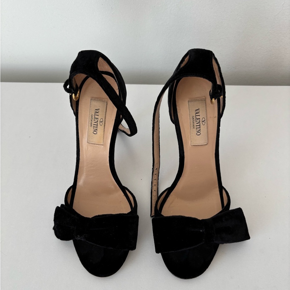 Valentino Women's Black Bow Sandals